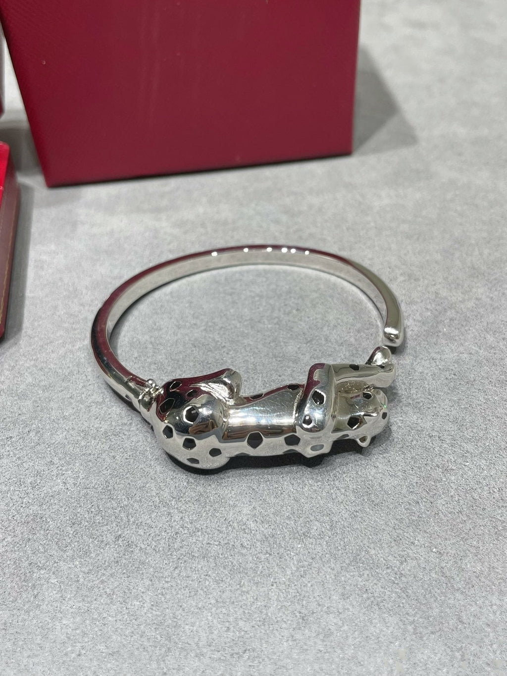 CARTIER PANTHERE SILVER ONYX OPEN BRACELET